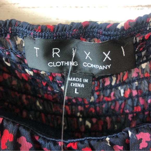 NWT TRIXXI Francesca’s Emma Square Neck Long Sleeve Baby Doll Ruffle Dress L - Picture 7 of 12